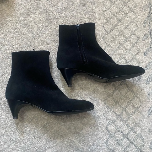 La CANADIENNE black suede pointed steel stiletto - Picture 2 of 9